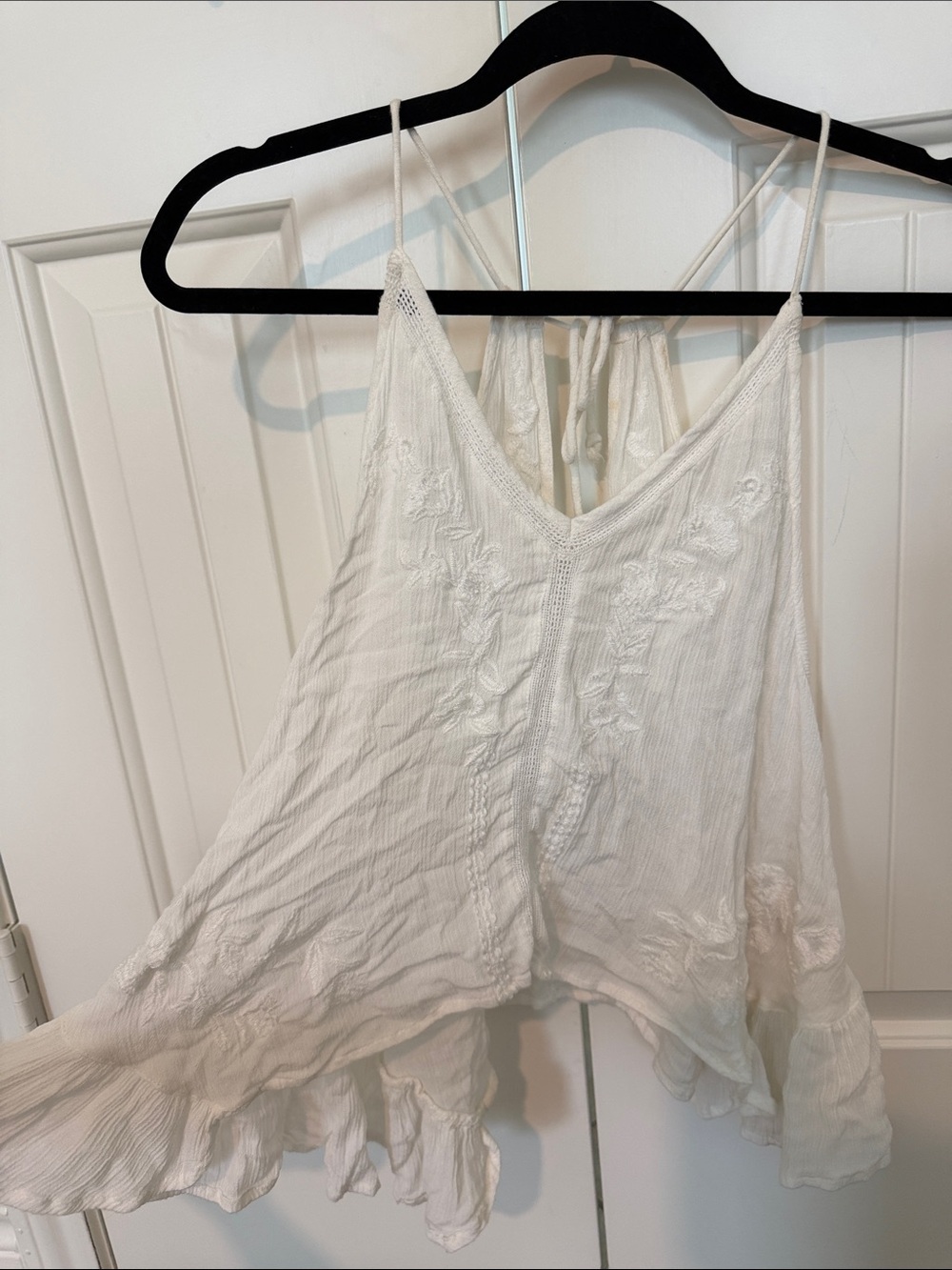 Women’s White Embroidered Ruffle V-Neck Tank Top